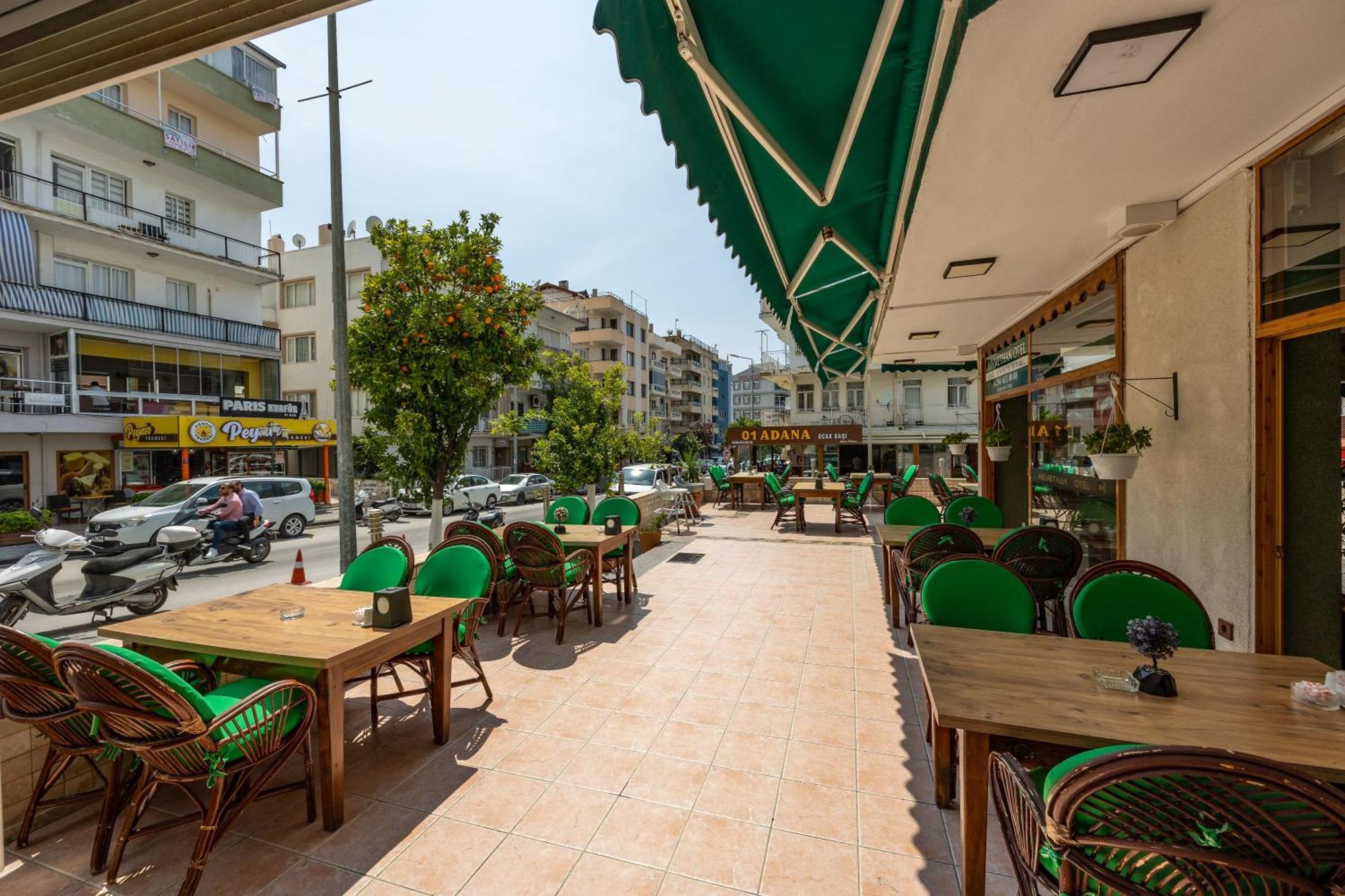 Hikmethan Otel Kusadasi Exterior photo